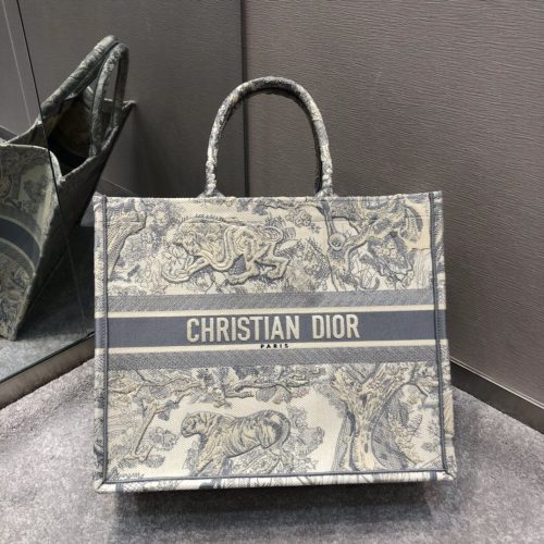 Túi xách nữ Dior book tote hoạ tiết size 42cm và 36cm SIÊU CẤP http  lien  fashion